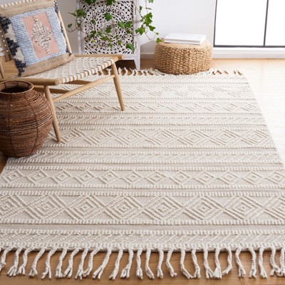 Ivory & Beige 3' x 5' Hand-Tufted Wool Area Rug