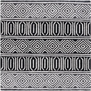 Capri CPR702 Hand Tufted Indoor Rugs - Safavieh - 1 of 4