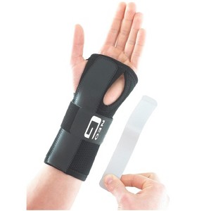 Neo G Easy-Fit Wrist Brace, Small - 1 of 3