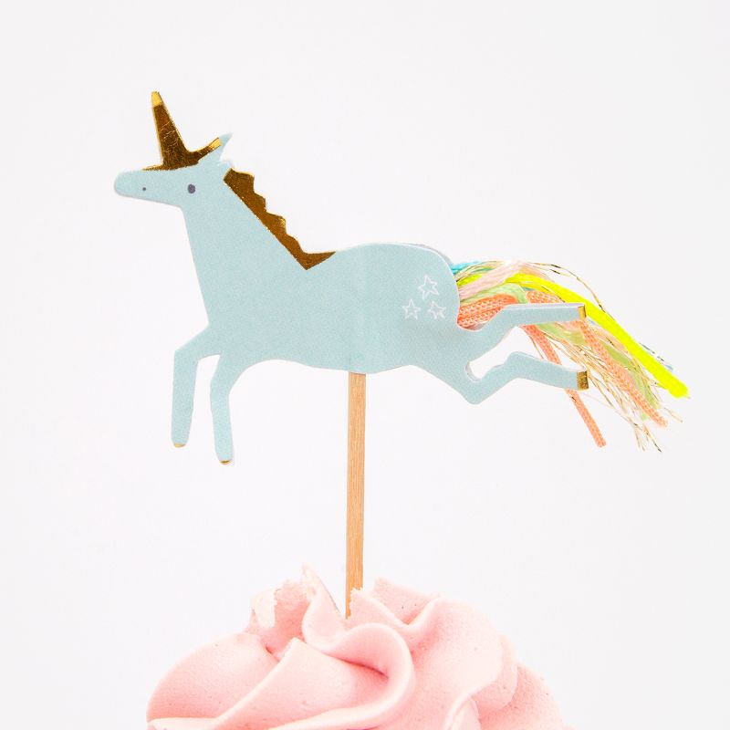 Meri Meri I Believe In Unicorns Cupcake Kit (Pack of 24), 5 of 8