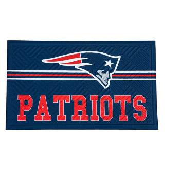 Evergreen NFL New England Patriots Embossed Mat Cross Hatch Indoor and Outdoor Doormat
