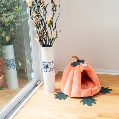 Small Orange Velvet Pumpkin Shaped Pet Bed