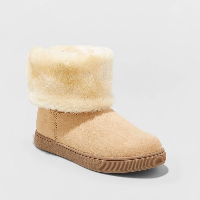 shearling boots