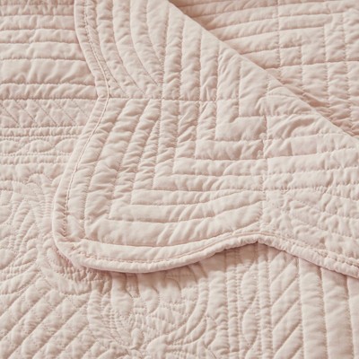 Blush Luxe Quilted 60"x72" Throw with Scalloped Edges