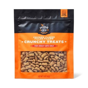 Halloween Pillow Chicken Flavor Crunchy Cat Treats - Hyde and EEK! Boutique™ 5oz - 1 of 3