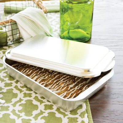 Silver Aluminum Rectangular Non-Stick Covered Cake Pan