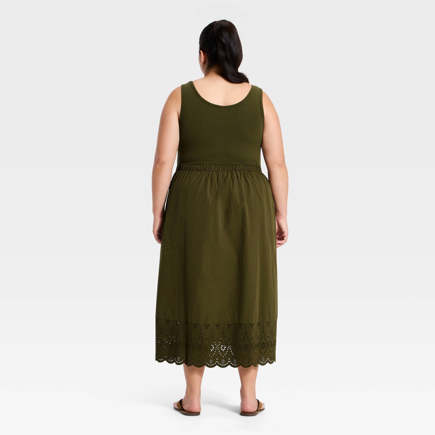 Женские платья Ava & Viv Plus Sleeveless Ribbed Square Neck Midi Summer Dress - Ava & Viv™ Olive 1X — фото 2