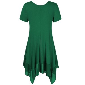 Stylish Plus Size Tunic Tops for Curvy Women - 1 of 4
