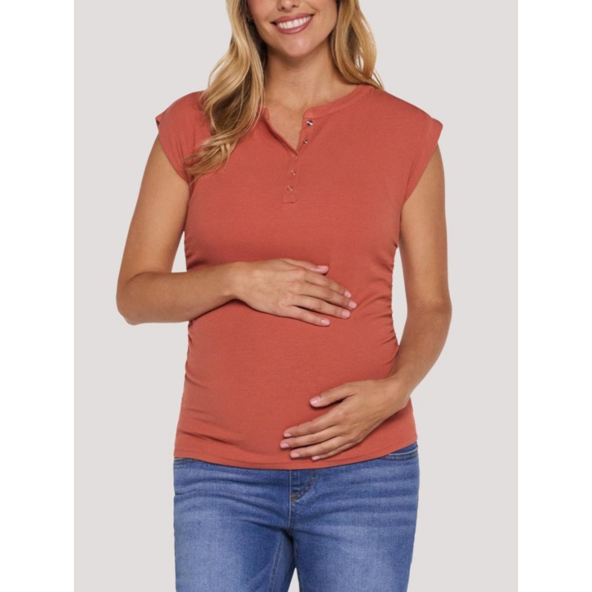 Women's Ruched Henley Muscle Tee | Motherhood Maternity