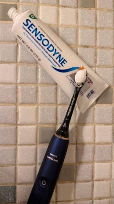 Guest review image 1 of 3, zoom in