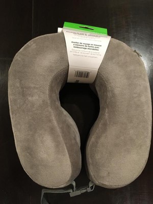 Travel Smart by Conair Deluxe Memory Foam Neck Pillow