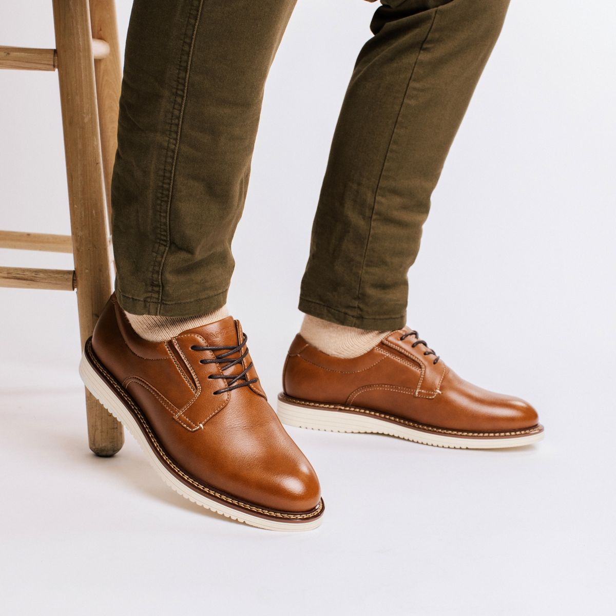 Vance Mens Killian Medium and Wide Width Plain Toe Casual Hybrid Dress Shoe - thumbnail 9