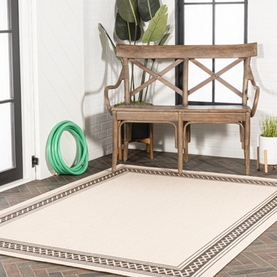 Cream & Black Diamond Border Easy-Care Synthetic Area Rug