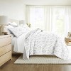 Lightweight All Season Quilt Set – Soft Microfiber Coverlet in Blooming Daisy Print - Becky Cameron - 2 of 4
