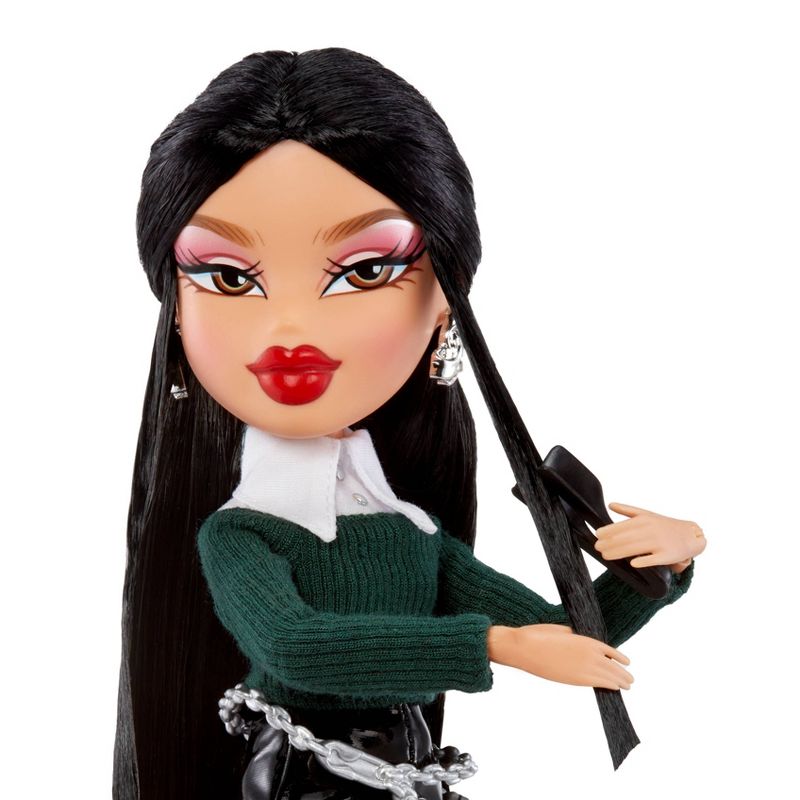 Alwayz Bratz Jade Fashion Doll with 10 Accessories and Poster, 6 of 9