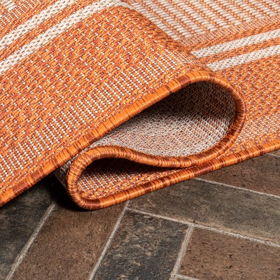 Modern Stripe-on-Stripe Orange and Cream 4' x 6' Synthetic Area Rug