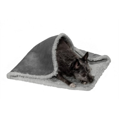 FurHaven Snuggly & Warm Soft-Edge Warming Waterproof Blanket