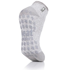 Women's Iris Twist Ankle Slipper Socks - 1 of 3