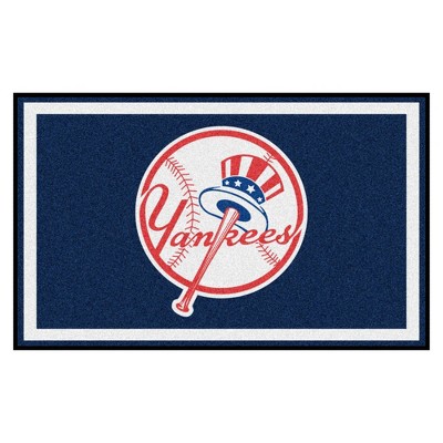 MLB New York Yankees 4'x6' Bat and Tophat Logo Plush Area Rug - Navy