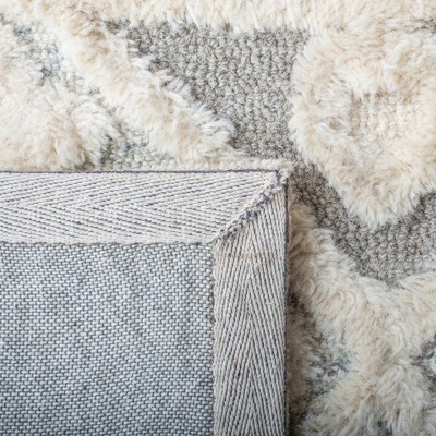 Ivory Elegance 8' x 10' Hand-Tufted Wool Area Rug