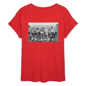 Women's - Friends - Group Photo Oversized Graphic T-Shirt - 1 of 4