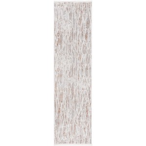Mila MIL232 Power Loomed Indoor Rug - Safavieh - 1 of 4