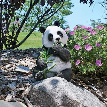 Design Toscano Bai Yun the Asian Panda Bear Statue