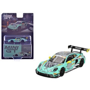 Porsche 911 GT3 R #28 "HubAuto Racing" "FIA GT World Cup 70th Macau Grand Prix" (2023) 1/64 Diecast Model Car by Mini GT - 1 of 4