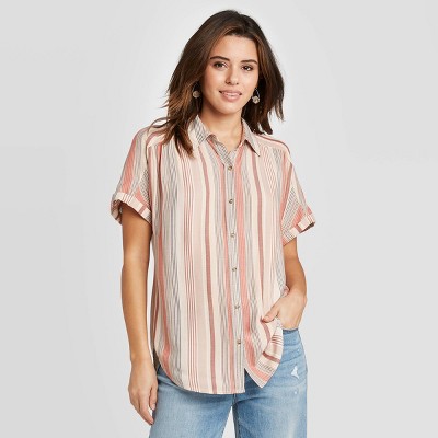 short sleeve button down with jeans