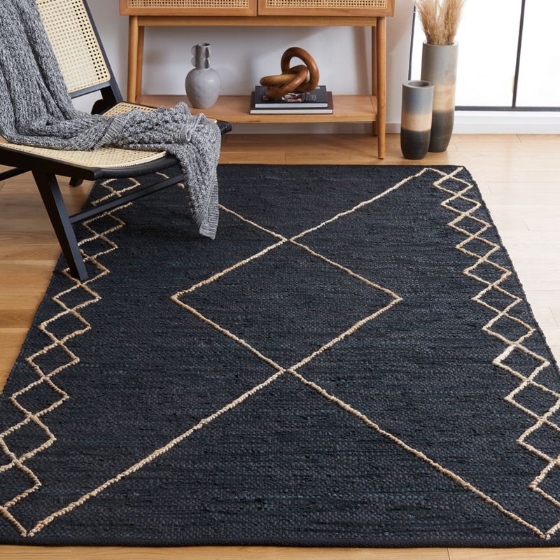 Vintage Leather VTL802 Hand Woven Area Rug  - Safavieh, 2 of 8