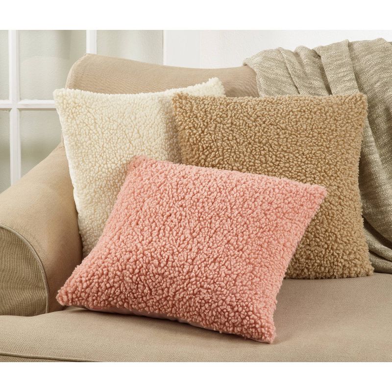 18&#34;x18&#34; Faux Fur Square Pillow Cover Pink - Saro Lifestyle, 4 of 5