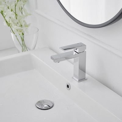 Polished Chrome Single-Handle Low-Arc Bathroom Faucet