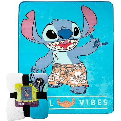 The Northwest Group, LLC Disney Lilo & Stitch Chill Out 60 x 80 Inch Silk Touch Sherpa Throw Blanket