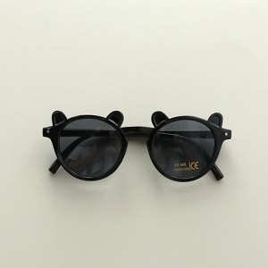 MyKids-Usa Kids Cute Shaped Design Sun Protection Sunglasses - 1 of 4