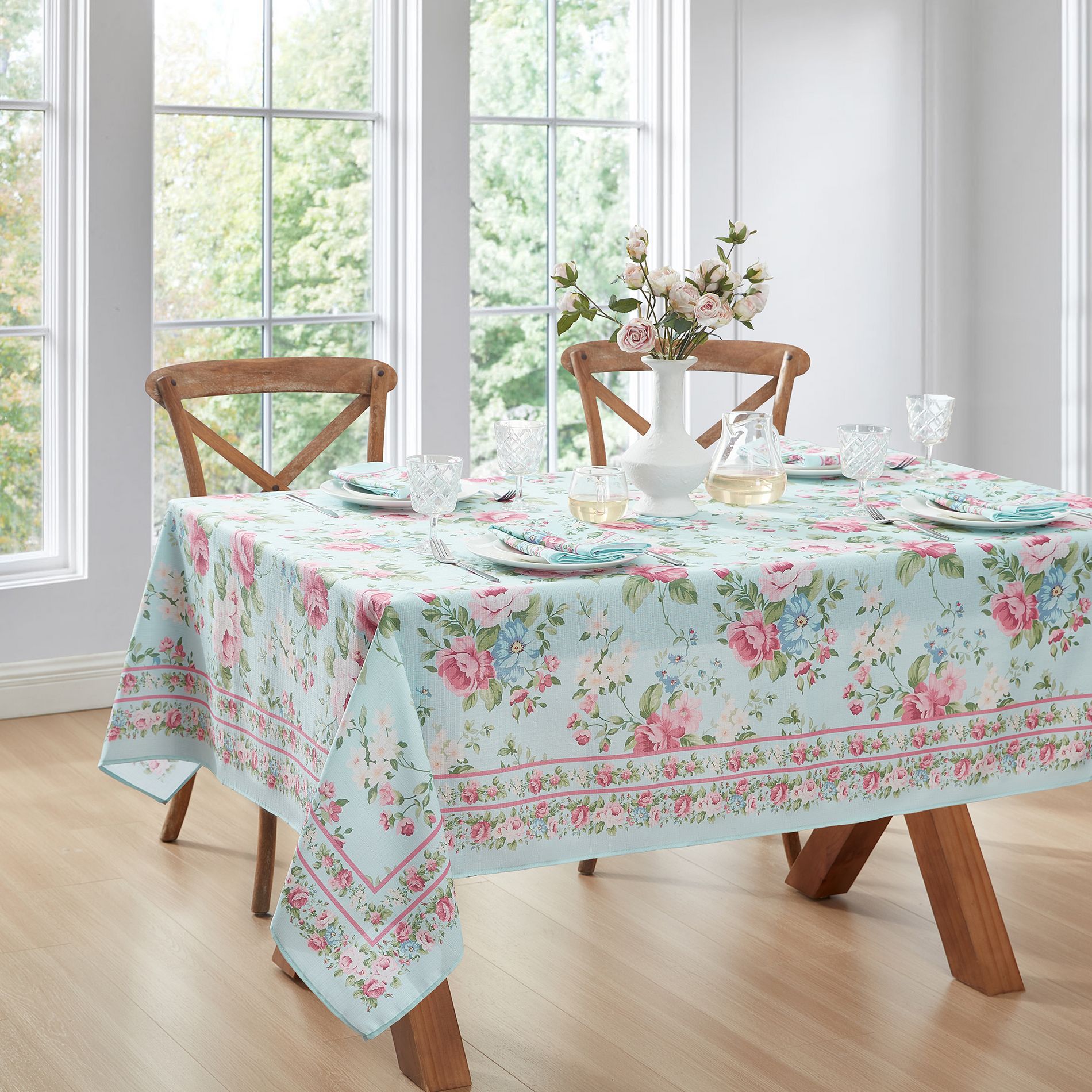 Elrene Vintage Floral Garden Tablecloth - Elrene Home Fashions