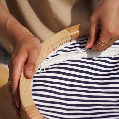 Twine Cask Light Brown Willow Wicker Picnic Basket with Insulated Lining