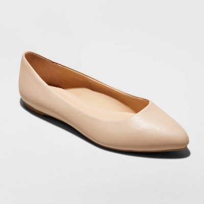 pointed tan flats