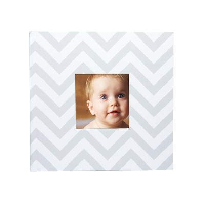 Pearhead Chevron Baby Photo Album - Gray