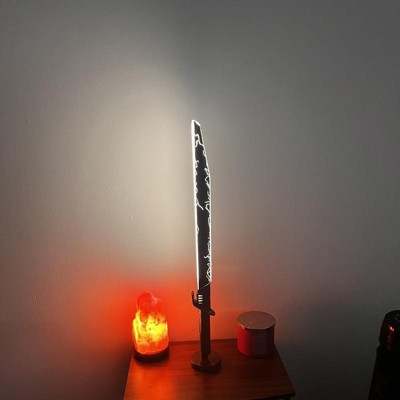 Mandalorian darksaber deals table lamp