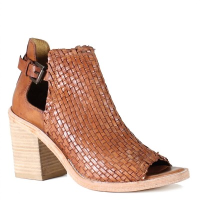 Women's ZEST FULLY PEEP TOE SANDAL - DIBA True