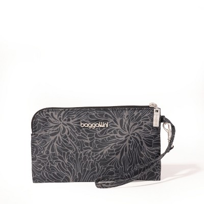 baggallini RFID Wristlet Wallet