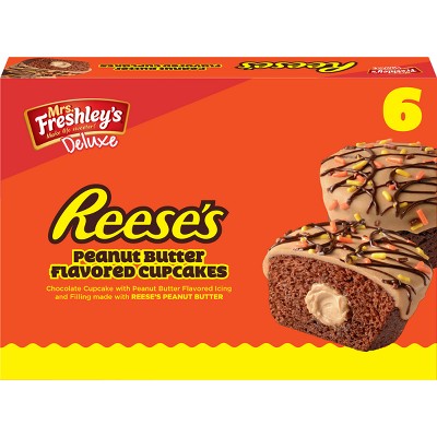 Mrs. Freshley's Deluxe Reese's Peanut Butter Flavored Cupcakes - 6ct