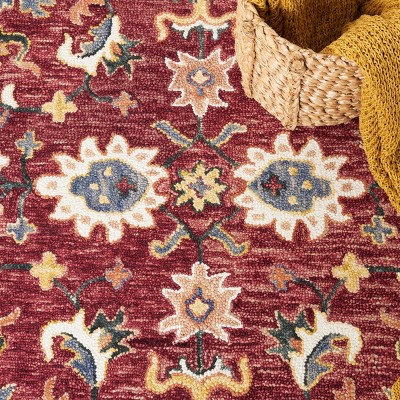 Handmade Rustic-Chic Round Red Wool Tufted Rug - 5' Diameter