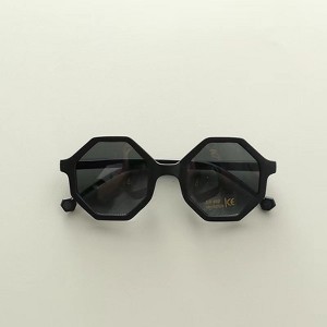 MyKids-Usa Kids Various Style Fashion Polygon Frame Sunglasses - 1 of 4