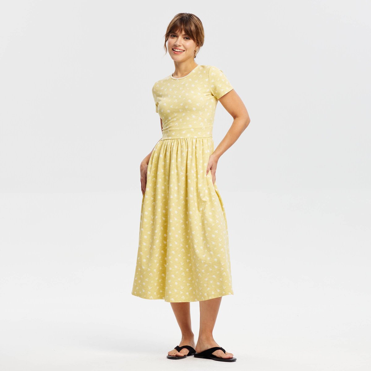 Женские платья Universal Thread Women's Short Sleeve Lace Trim Knit Dress - Universal Thread™ Yellow Floral S — фото 3