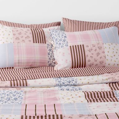 Full/Queen Percale Patchwork Comforter Set - The Hollister Collection at Target