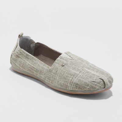 target womens slip on shoes