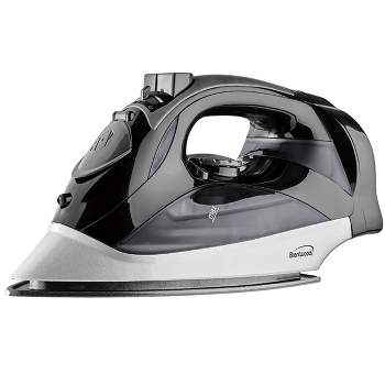 Brentwood 1200W Steam Iron with Auto Shut Off in Black