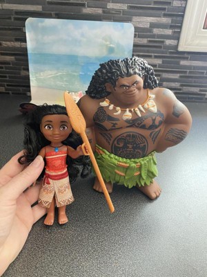 Moana and store maui doll set