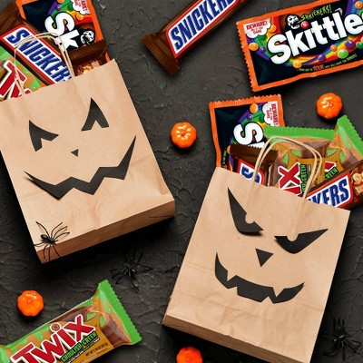 Mars - Brandclub - Snickers Original, Twix Ghoulish Green &
